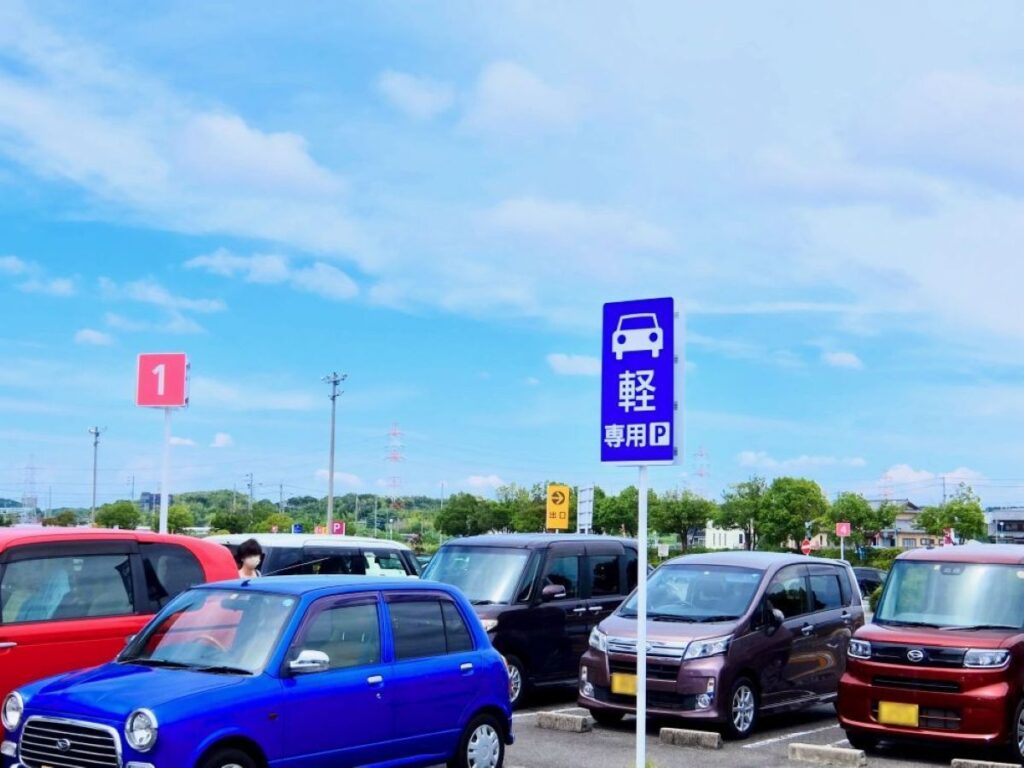 軽自動車あるあるその2. 「駐車、上手だよね！って言われる」